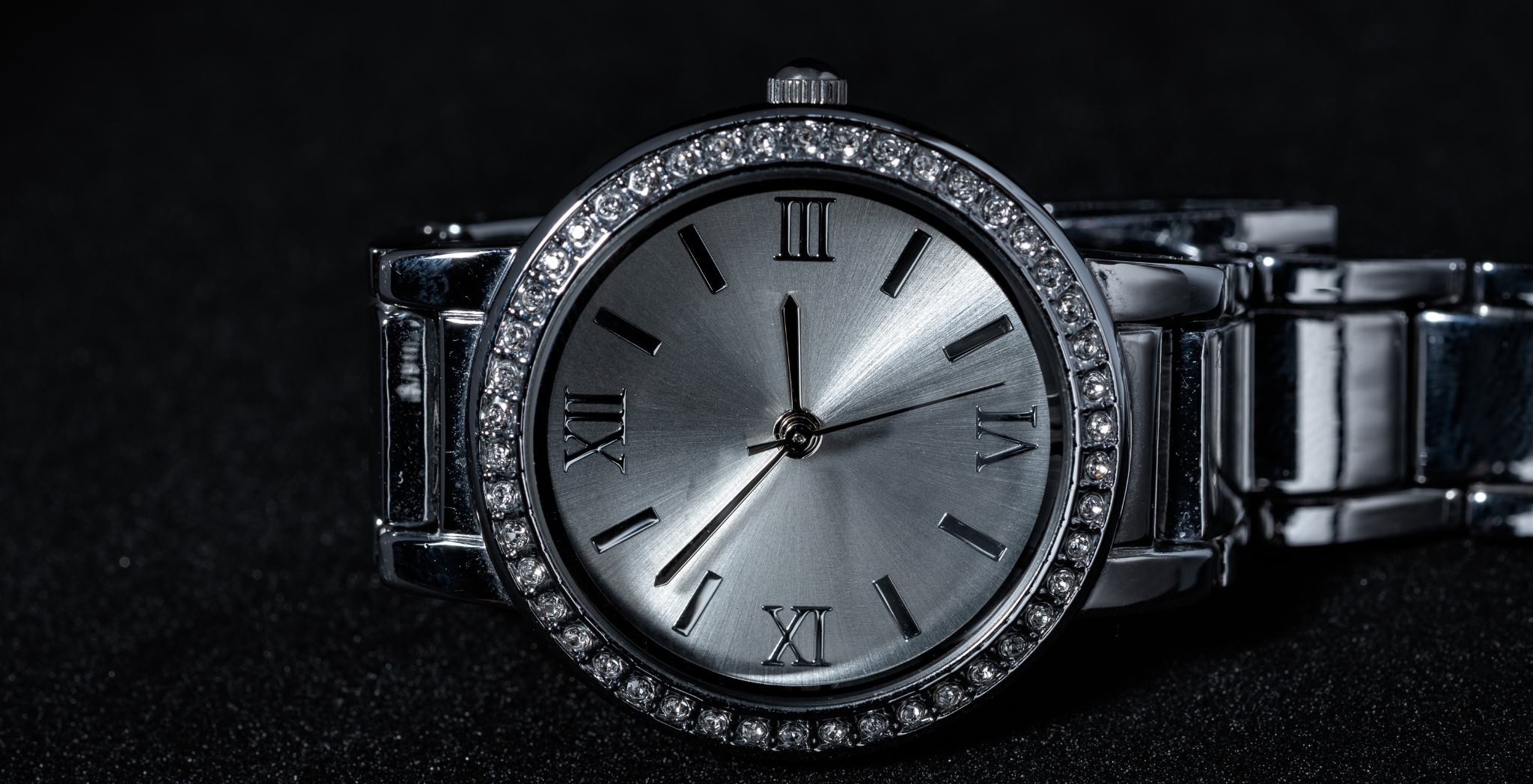 Luxury Diamond Watches for New Year
