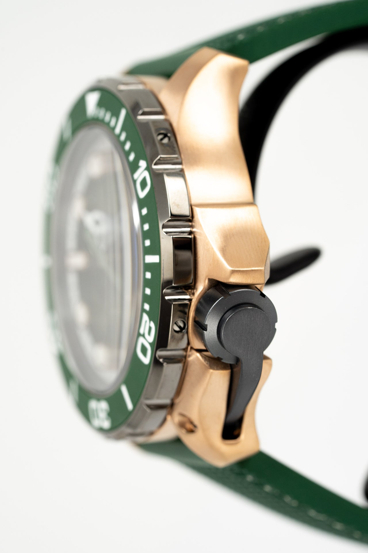 M2Z Men's Watch Diver 200 Green/Rose Gold 200-010