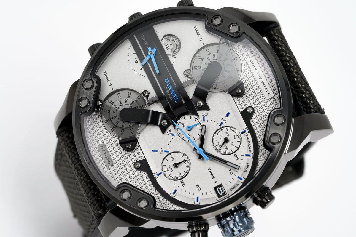 – DZ7420 Men\'s Watch Watches Grey Diesel 2.0 Mr Chronograph & Crystals Daddy