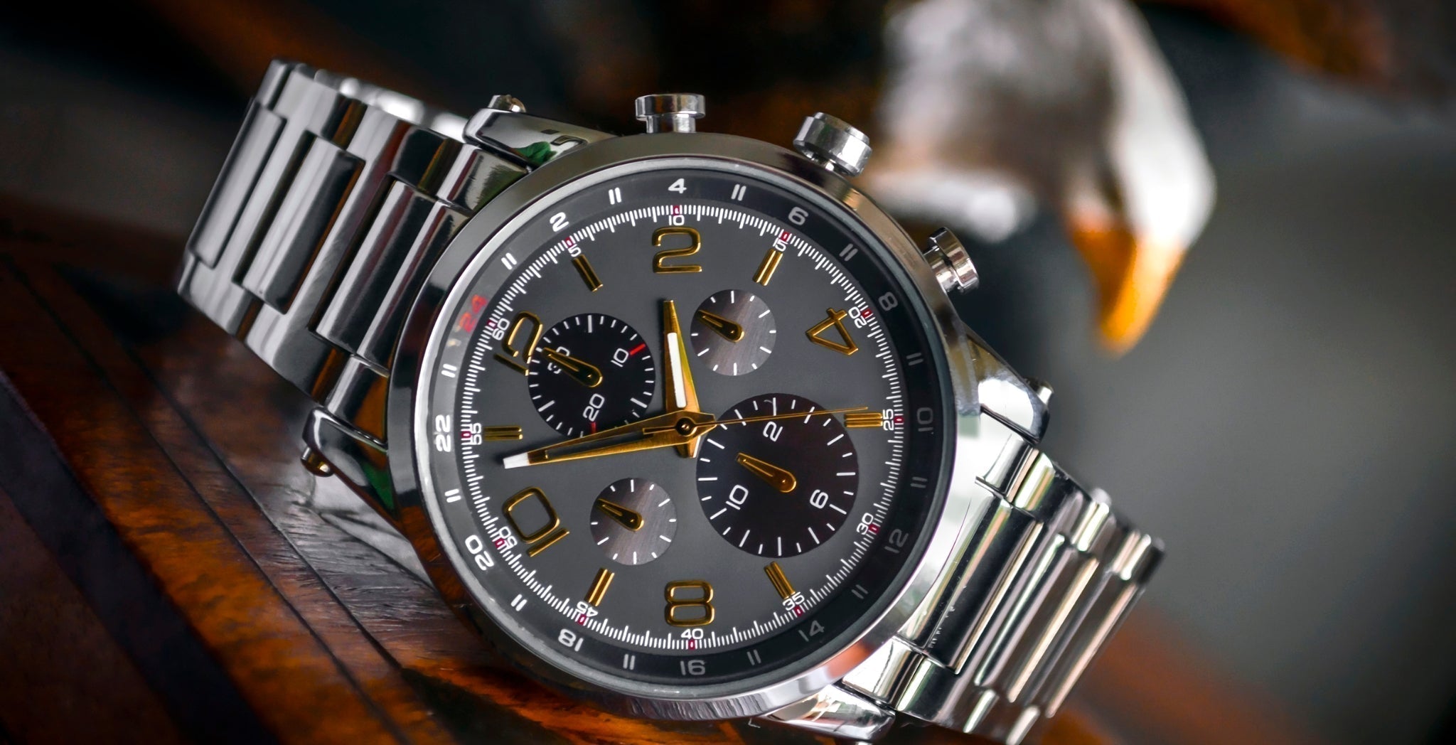 Mondaine Watches Guide: Swiss Railway Design, Heritage & Top Models