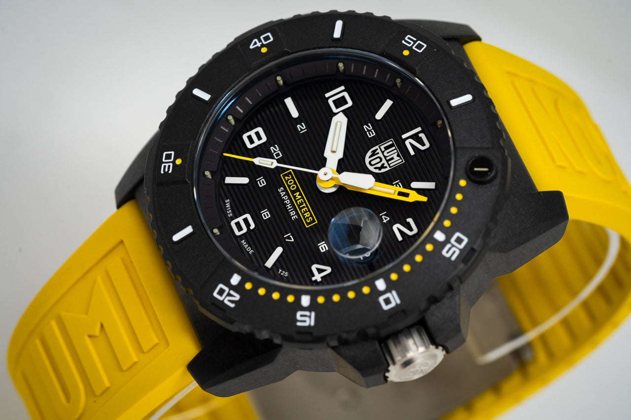 Luminox Men's Watch Navy SEAL 3600 Series Yellow XS.3601.GF