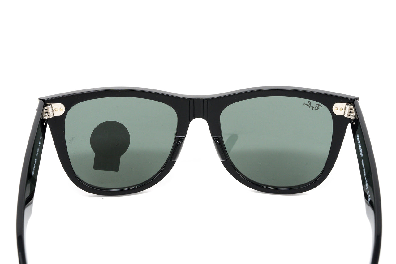 Ray-Ban Unisex Sunglasses Rectangular Black RB2140-901