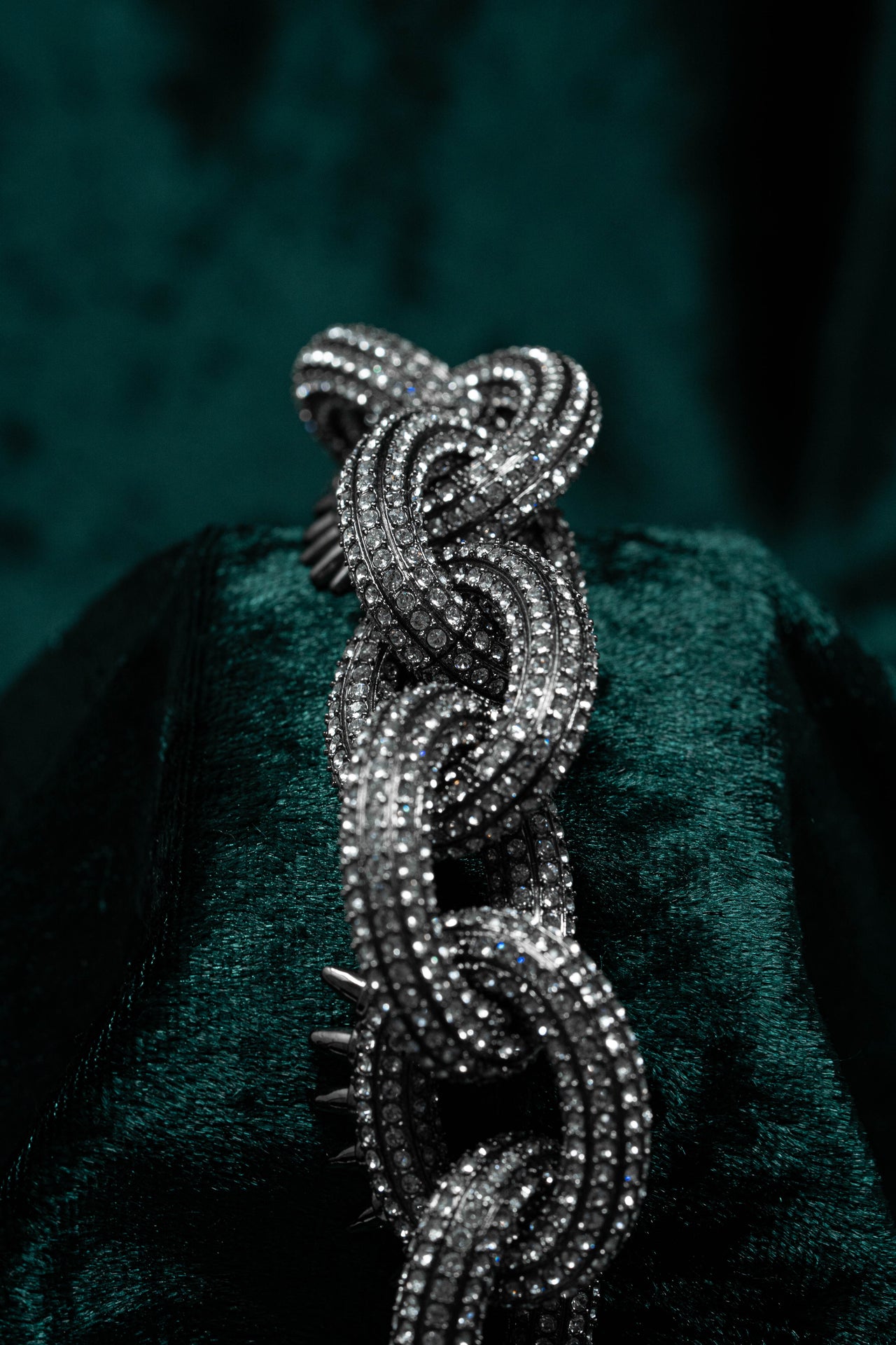 Swarovski Atelier Kalix Collection Ladies Bracelet Ruthenium Plated 5185950