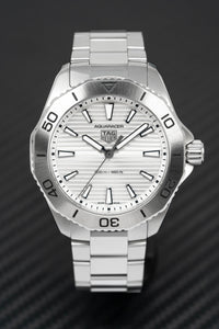 Thumbnail for Tag Heuer Watch Aquaracer Professional 200 White WBP1111.BA0627