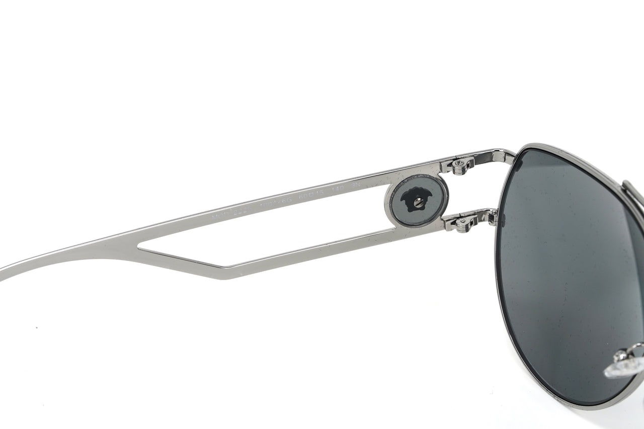 Versace Men's Sunglasses Medusa Pilot Silver Mirror VE2225 10016G