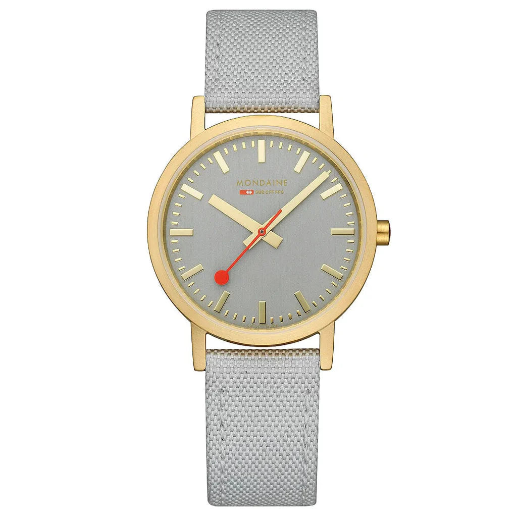 Analogue Watch - Mondaine Classic Unisex Grey Watch A660.30314.80SBU
