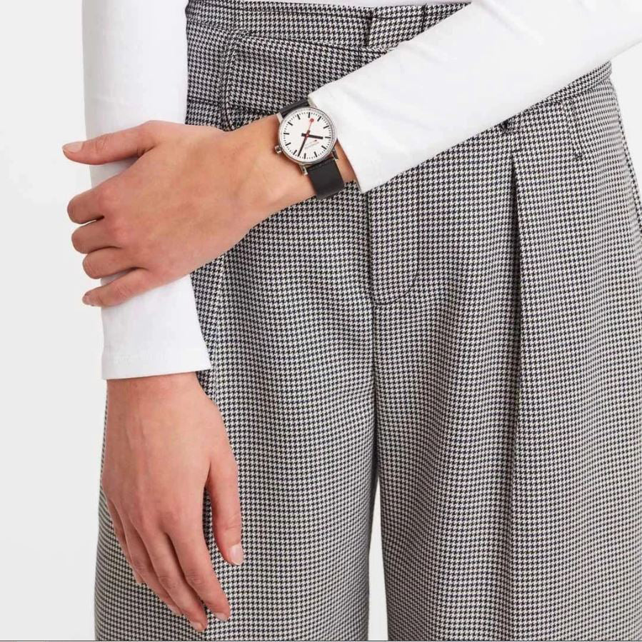 Analogue Watch - Mondaine Evo2 Unisex White Watch MSE.35110.LB