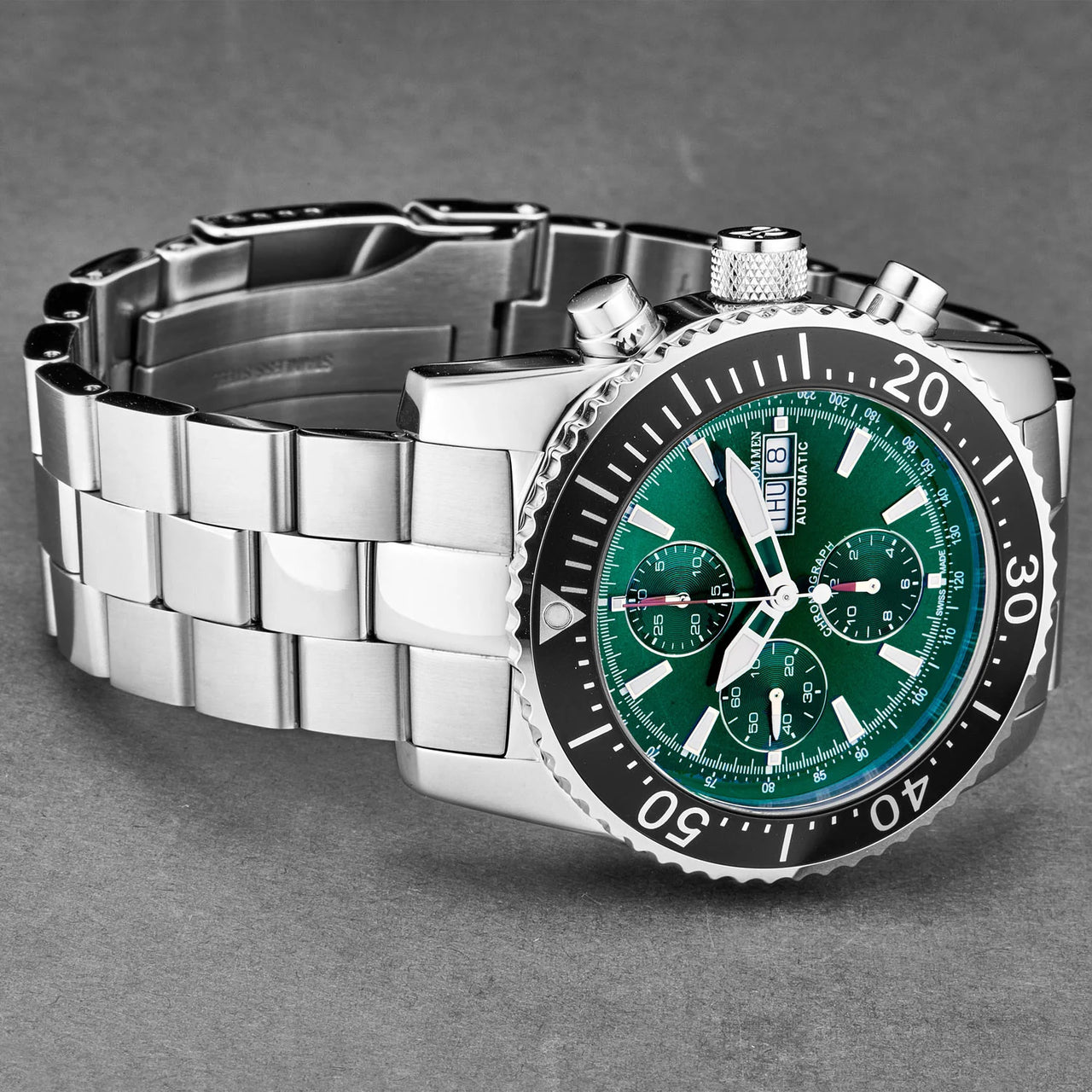 Revue Thommen Diver Men's 45mm Green Stainless Steel Automatic Chronograph Watch 17030.6122