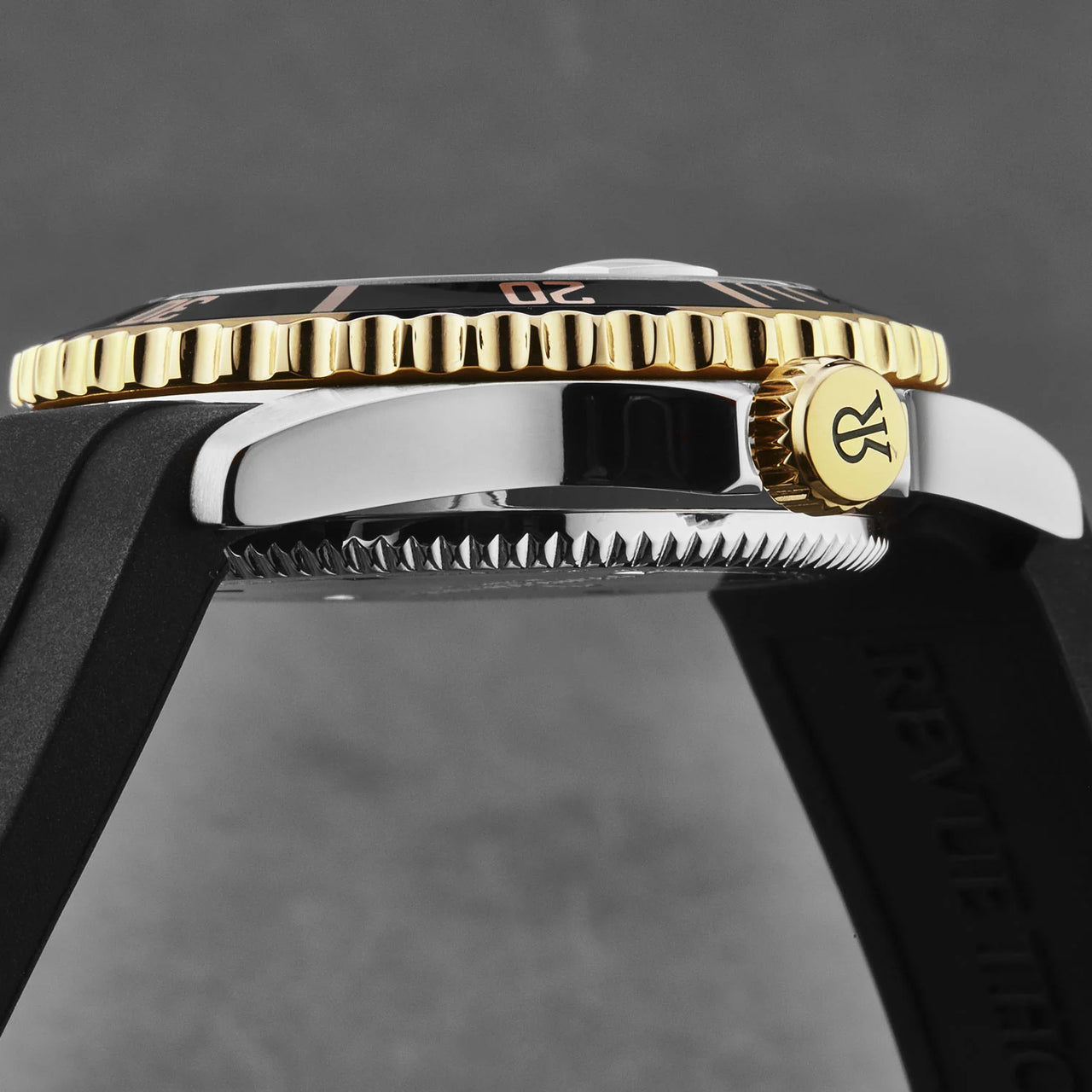 Revue Thommen Diver Men's 42mm Black Automatic Watch 17571.2857