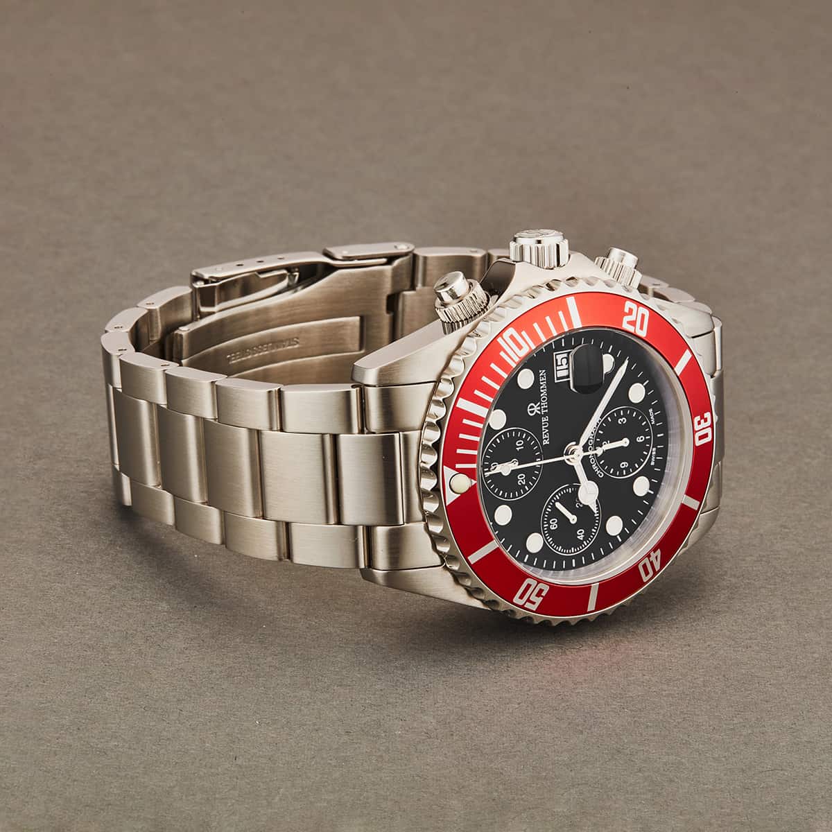 Revue Thommen Diver Men's 42mm Black Red Chronograph Automatic Watch 17571.6136