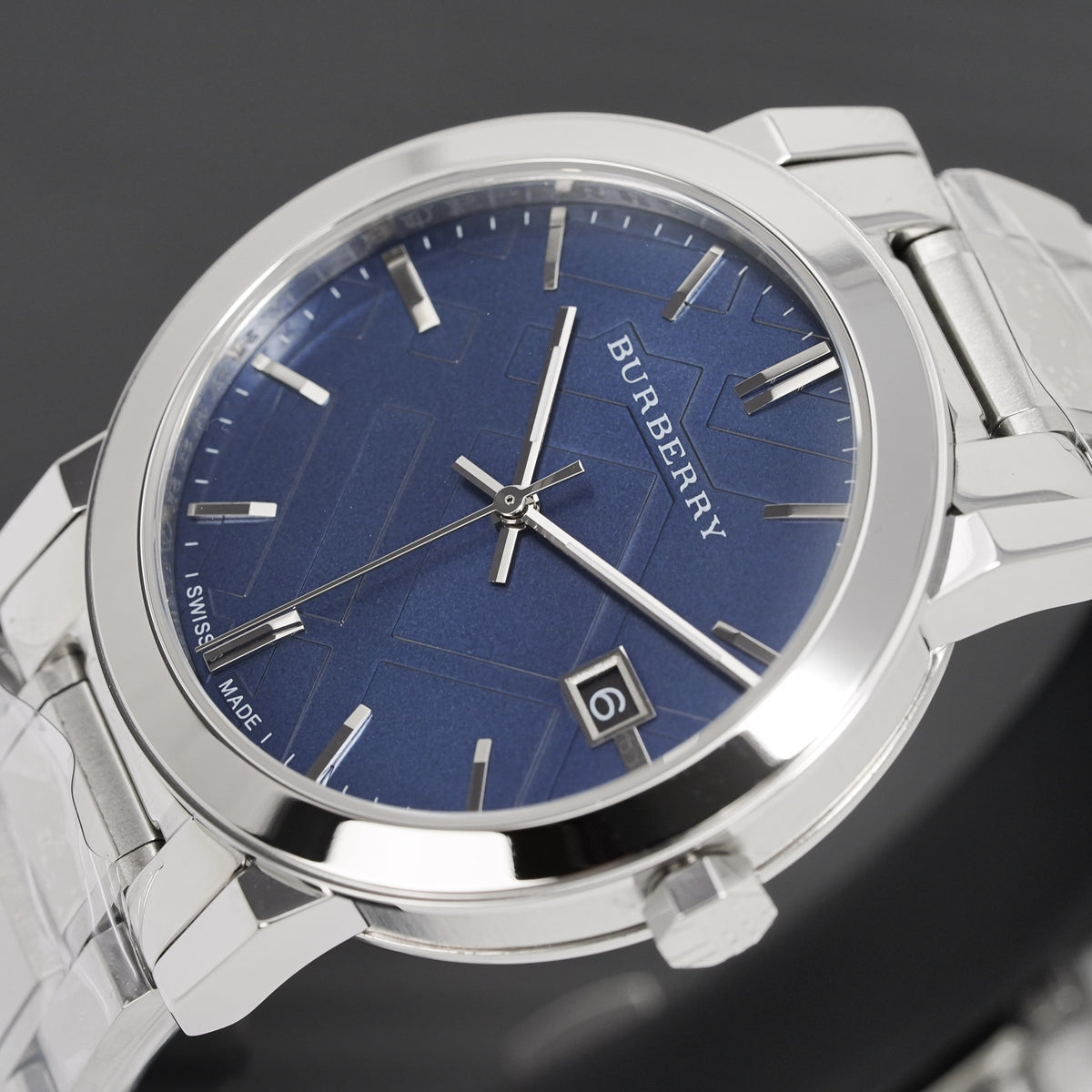 BURBERRY_BU9031-2.jpg?crop= 