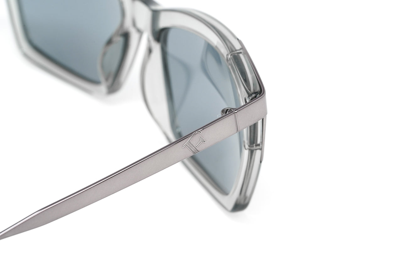 Ray-Ban RB4323 51 Light Grey Gradient & Transparent Sunglasses | Sunglass  Hut Canada