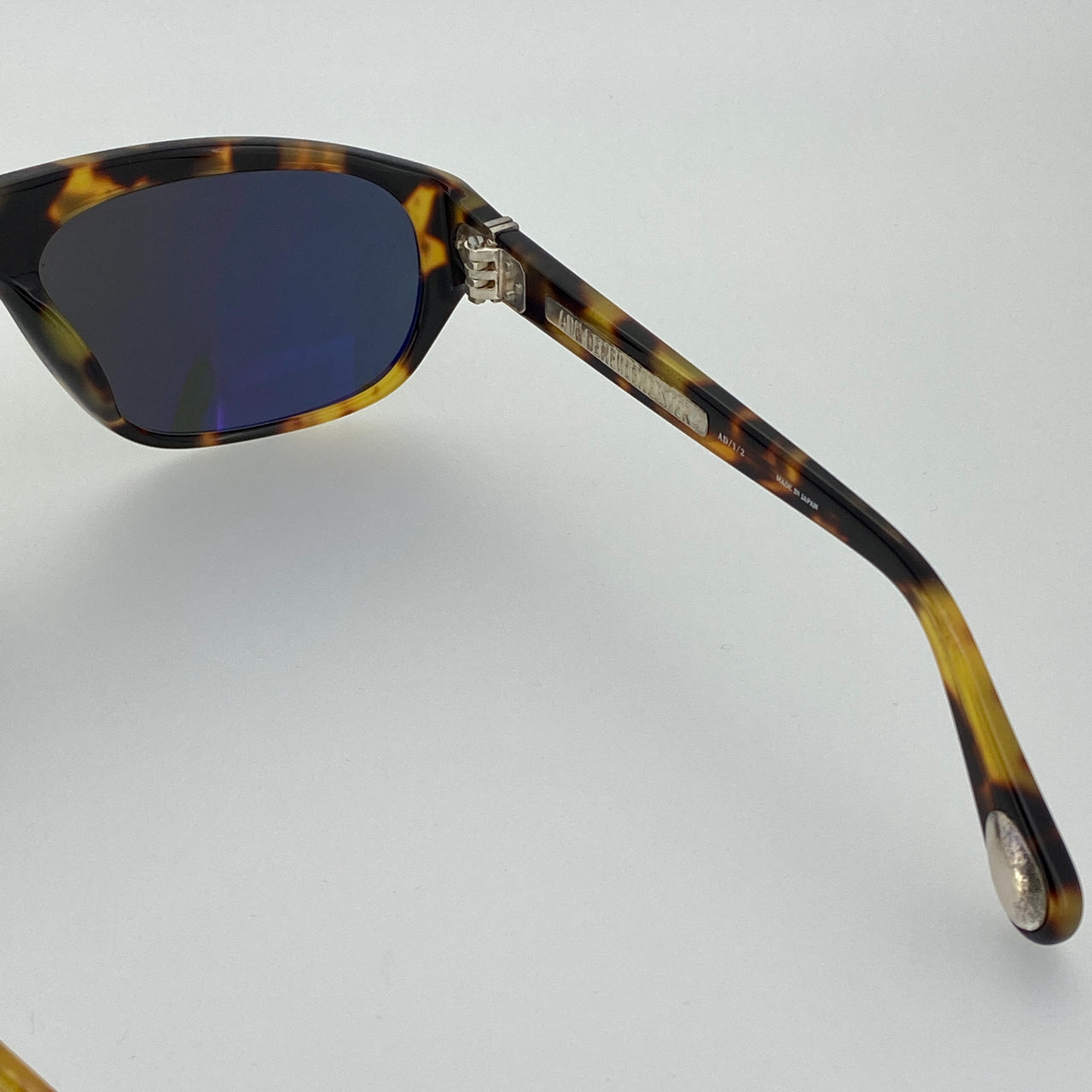 Ann Demeulemeester Men's Sunglasses Flat Top Tortoise Shell and Grey AD1C2SUN