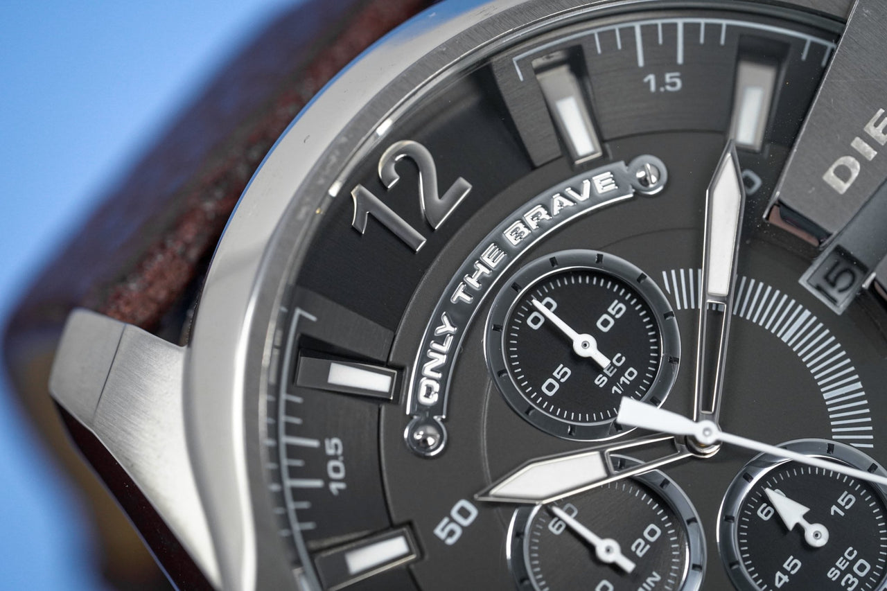 Diesel Men's Chronograph Watch Mega Chief Grey Brown - Watches & Crystals