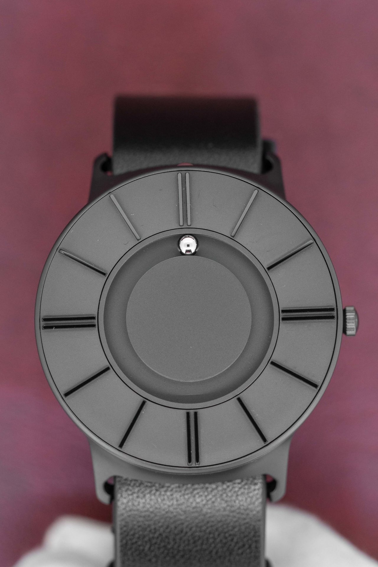 Eone Bradley Apex Black - Watches & Crystals