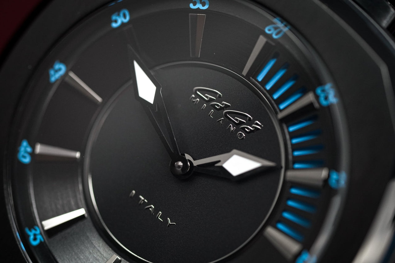 Gaga Milano Frame_One Black - Watches & Crystals