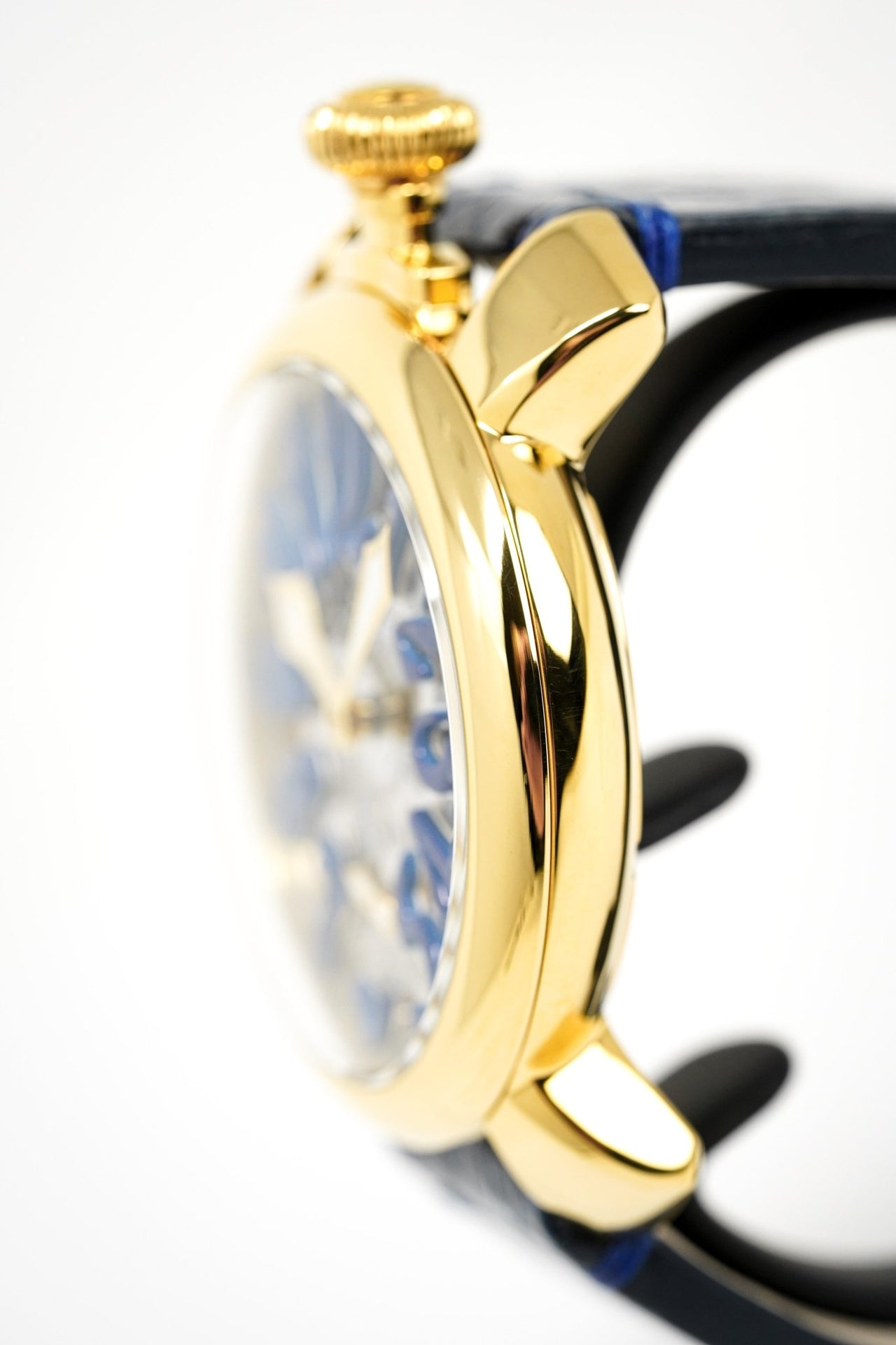 GaGà Milano Skeleton 48MM Gold Blue - Watches & Crystals