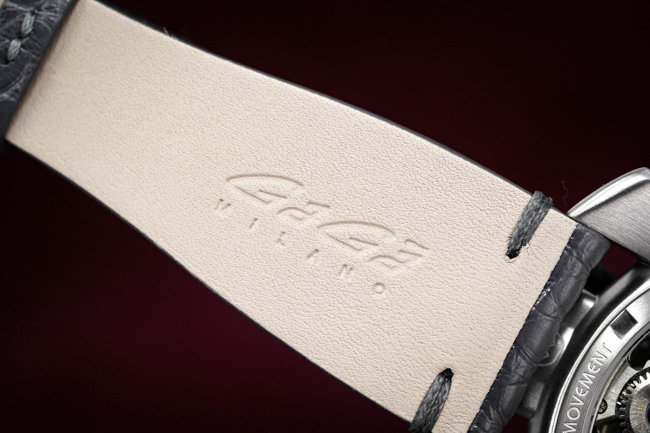 GaGà Milano Skeleton 48MM Grey - Watches & Crystals