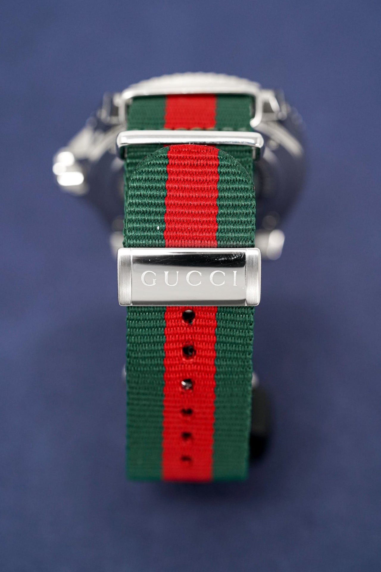 Gucci Watch Dive Black YA136206 - Watches & Crystals
