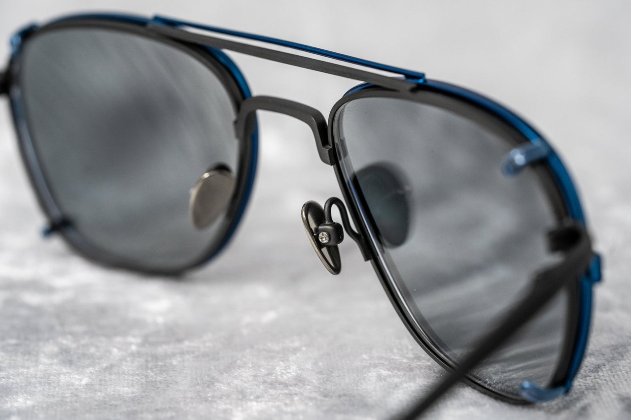 Kris Van Assche Sunglasses Unisex Rectangular Titanium Matte Black Blue Clip-On with Blue Lenses - KVA92C4SUN - Watches & Crystals