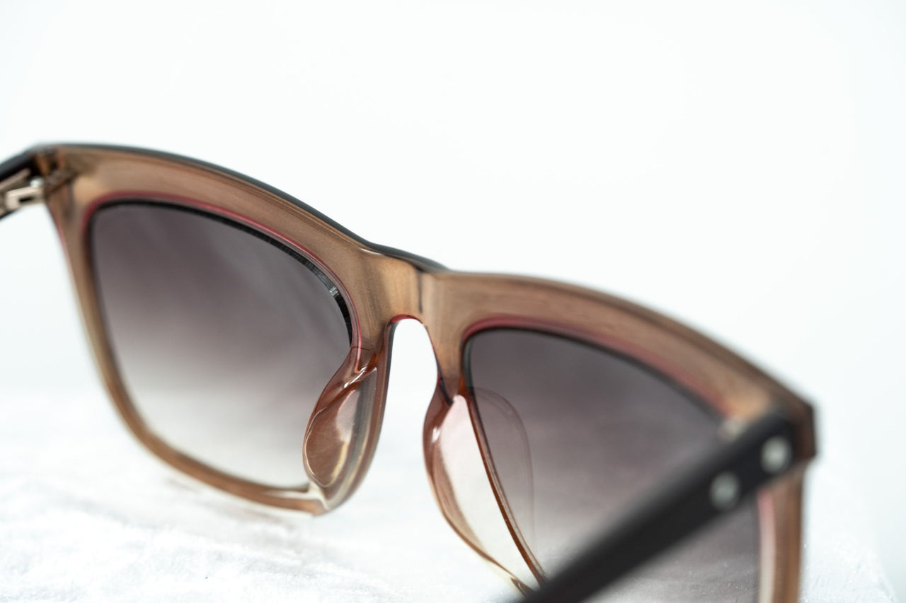 Kris Van Assche Sunglasses with D-Frame Burgundy Antique Bronze and Brown Graduated Lenses - KVA80C2SUN - Watches & Crystals