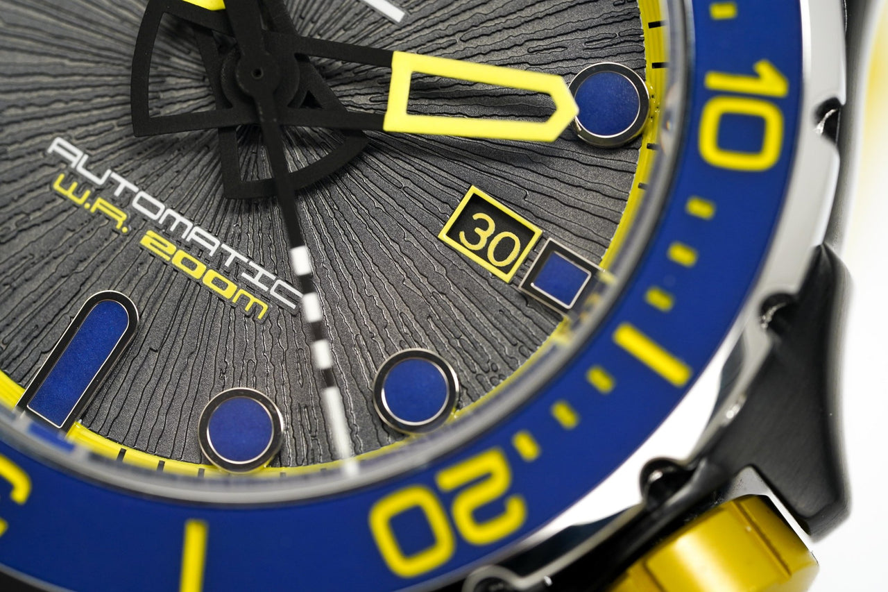 M2Z Men's Watch Diver 200 Yellow IP Black 200-006 - Watches & Crystals