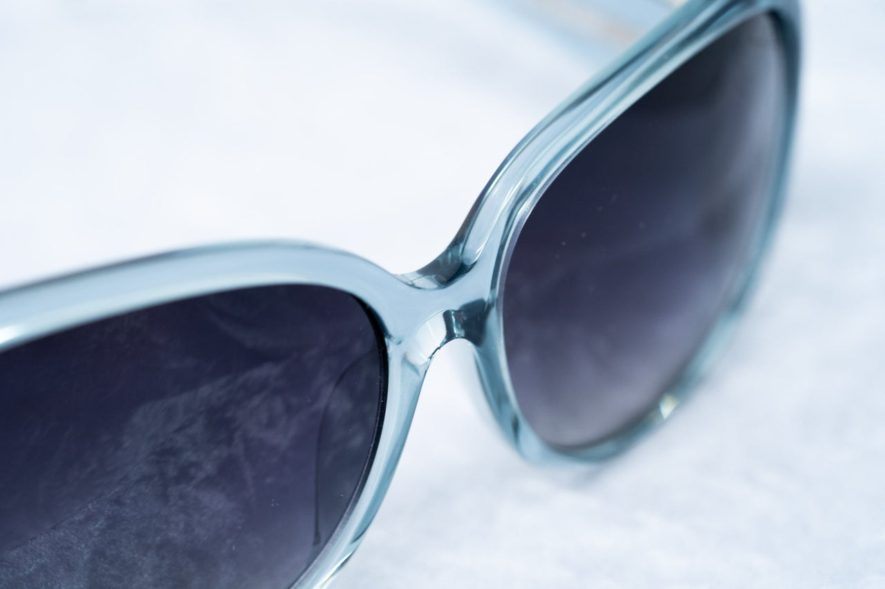 Oscar De La Renta Sunglasses Oversized Frame Blue Light Gold and Dark Grey Lenses Category 3 - ODLR55C5SUN - Watches & Crystals