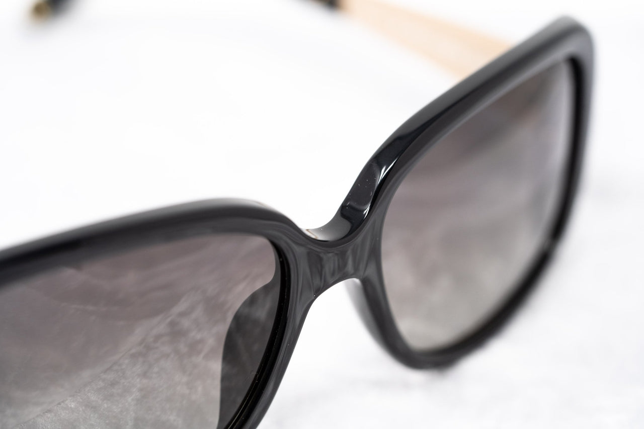 Oscar De La Renta Women Sunglasses Crystals Oversized Frame Black and Grey Graduated Lenses - ODLR64C1SUN - Watches & Crystals