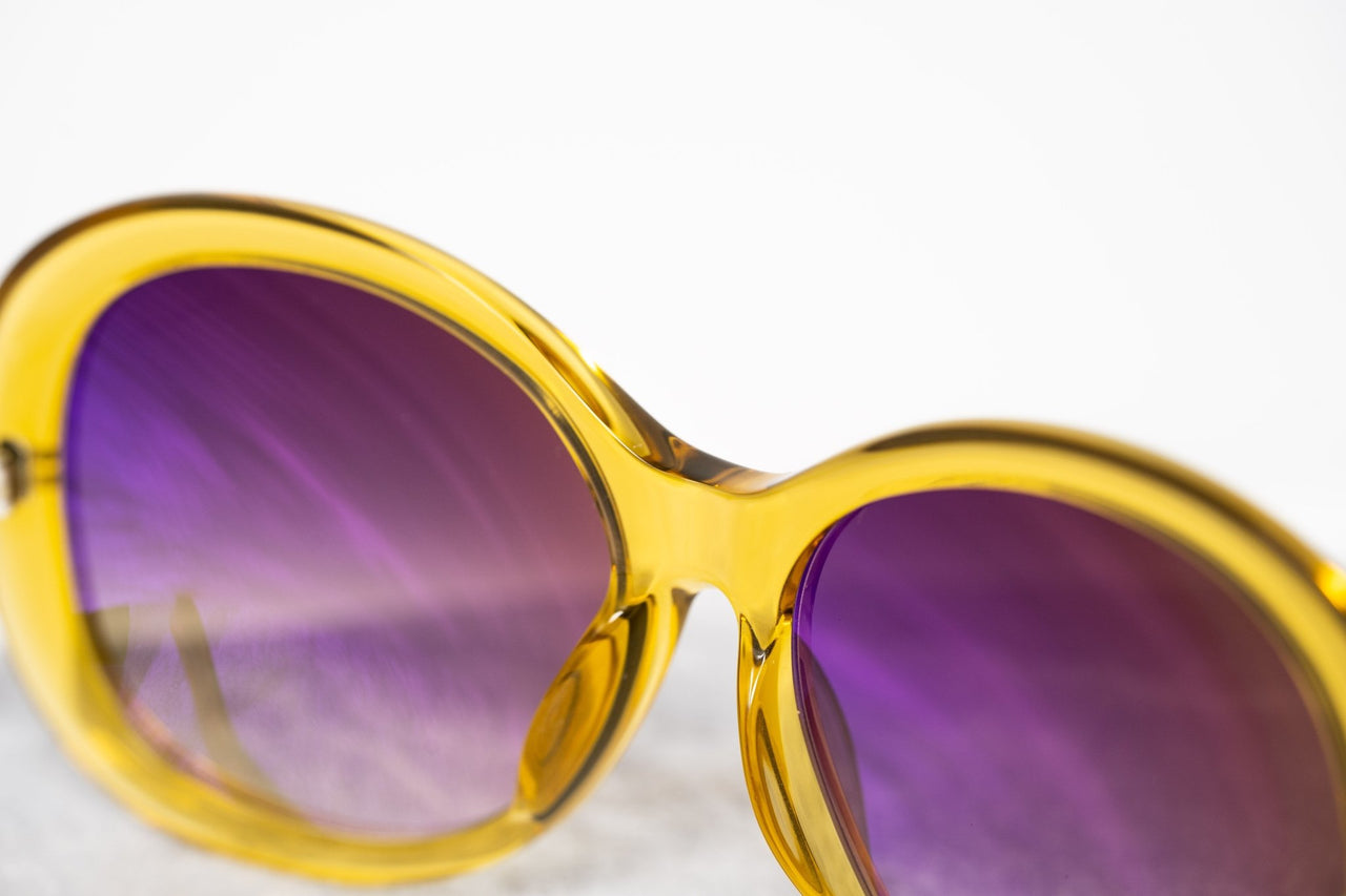 Oscar De La Renta Women Sunglasses Oversized Frame Yellow and Brown Graduated Lenses - ODLR46C4SUN - Watches & Crystals