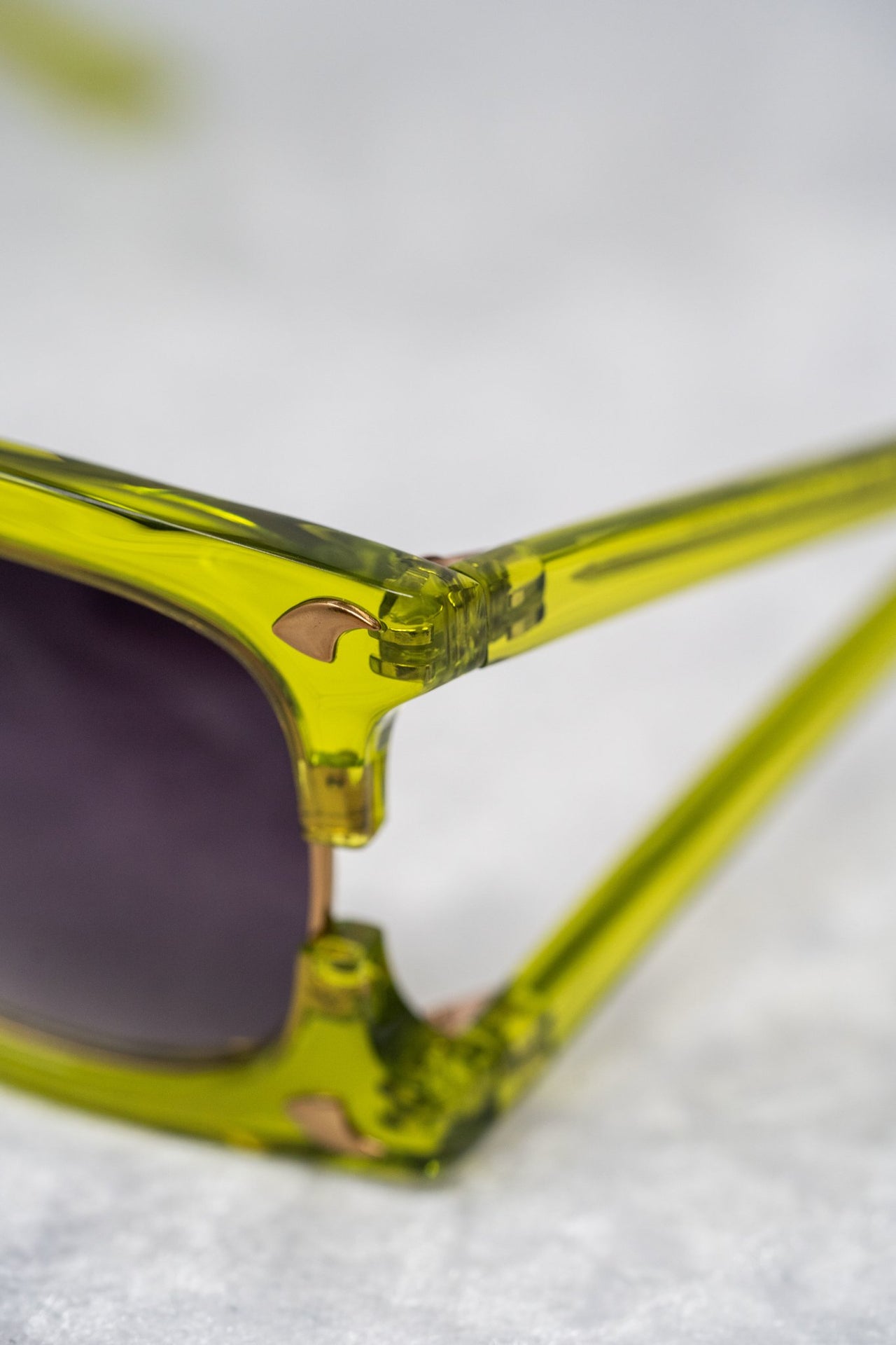 Prabal Gurung Sunglasses Rectangular Apple Green With Purple Category 3 Graduated Lenses PG2C4SUN - Watches & Crystals