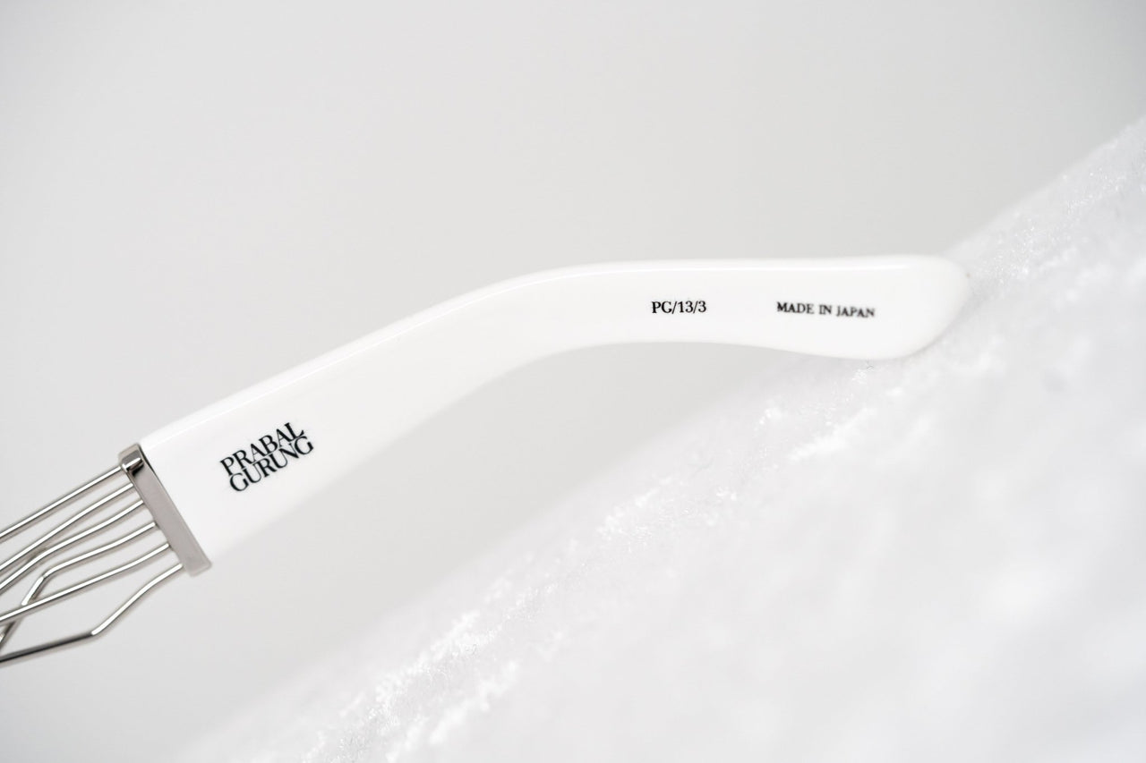 Prabal Gurung Sunglasses Women's Rectangle White Acetate CAT2 Grey Lenses PG13C3SUN - Watches & Crystals