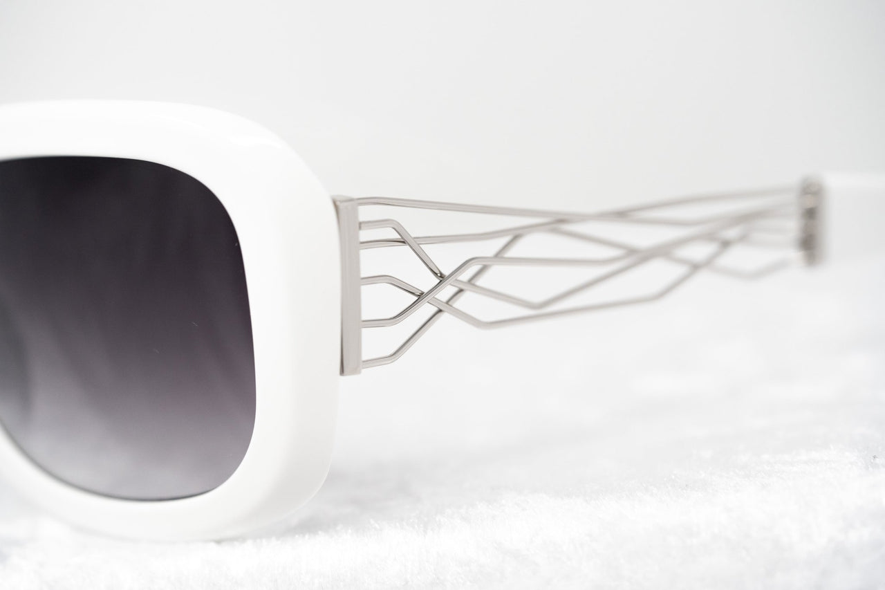 Prabal Gurung Sunglasses Women's Rectangle White Acetate CAT2 Grey Lenses PG13C3SUN - Watches & Crystals