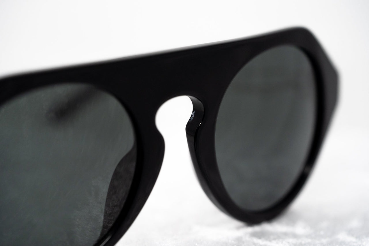 Prabal Gurung Sunglasses Women's Round Flat Top Black Acetate CAT3 Grey Lenses PG15C1SUN - Watches & Crystals