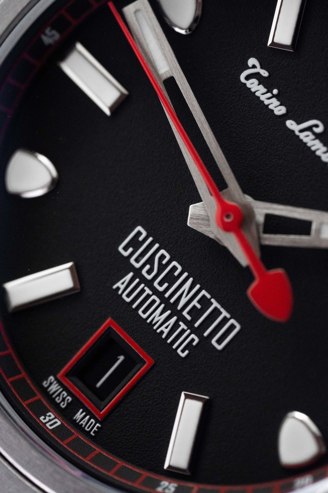 Tonino Lamborghini Cuscinetto Date Red - Watches & Crystals