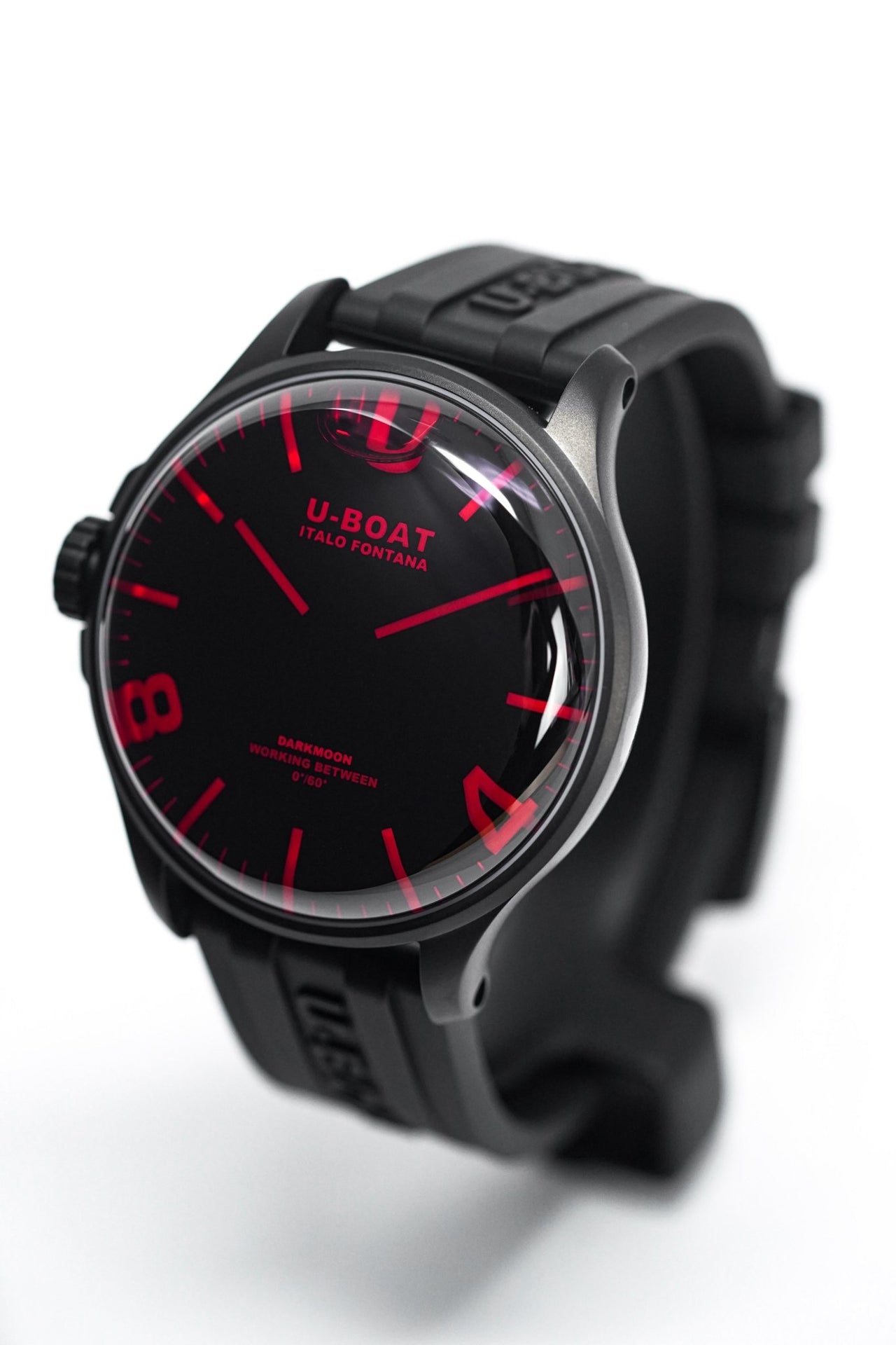 U-Boat Darkmoon 44 Red Sapphire IP Black - 2021 EDITION 8466/B - Watches & Crystals