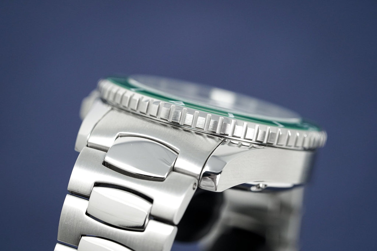 Venezianico Automatic Watch Nereide Canova Bracelet Green 3321501C - Watches & Crystals