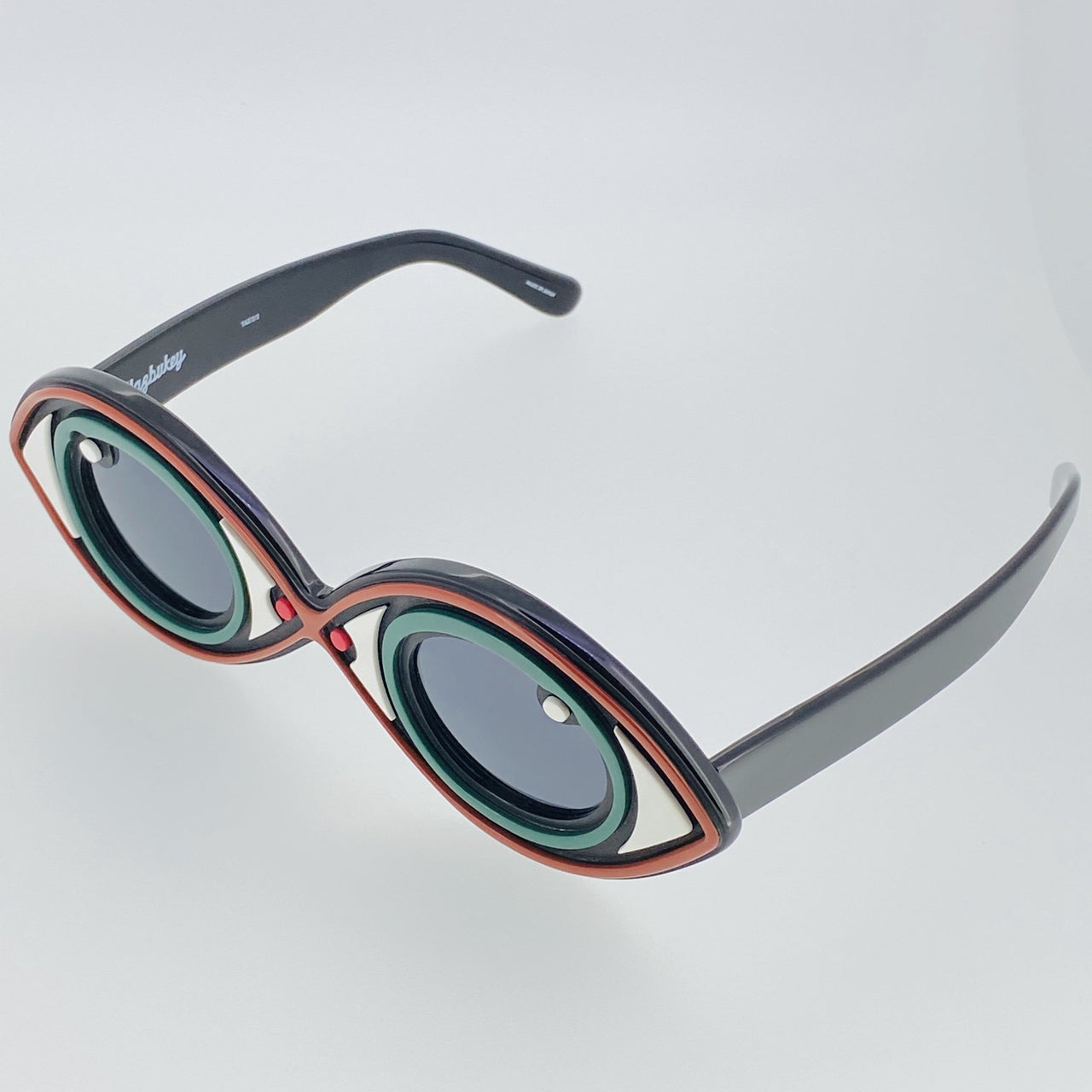 Yaz Bukey Sunglasses Eye Spy Green Eyes Special Edition YAZ2C2SUN - Watches & Crystals